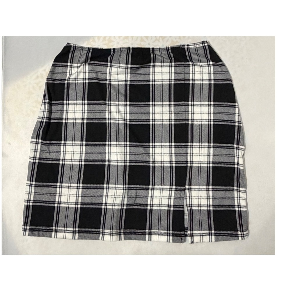 rue21 Girls Black White Plaid Mini Skirt Side Slit Size Small Checkered Stretch